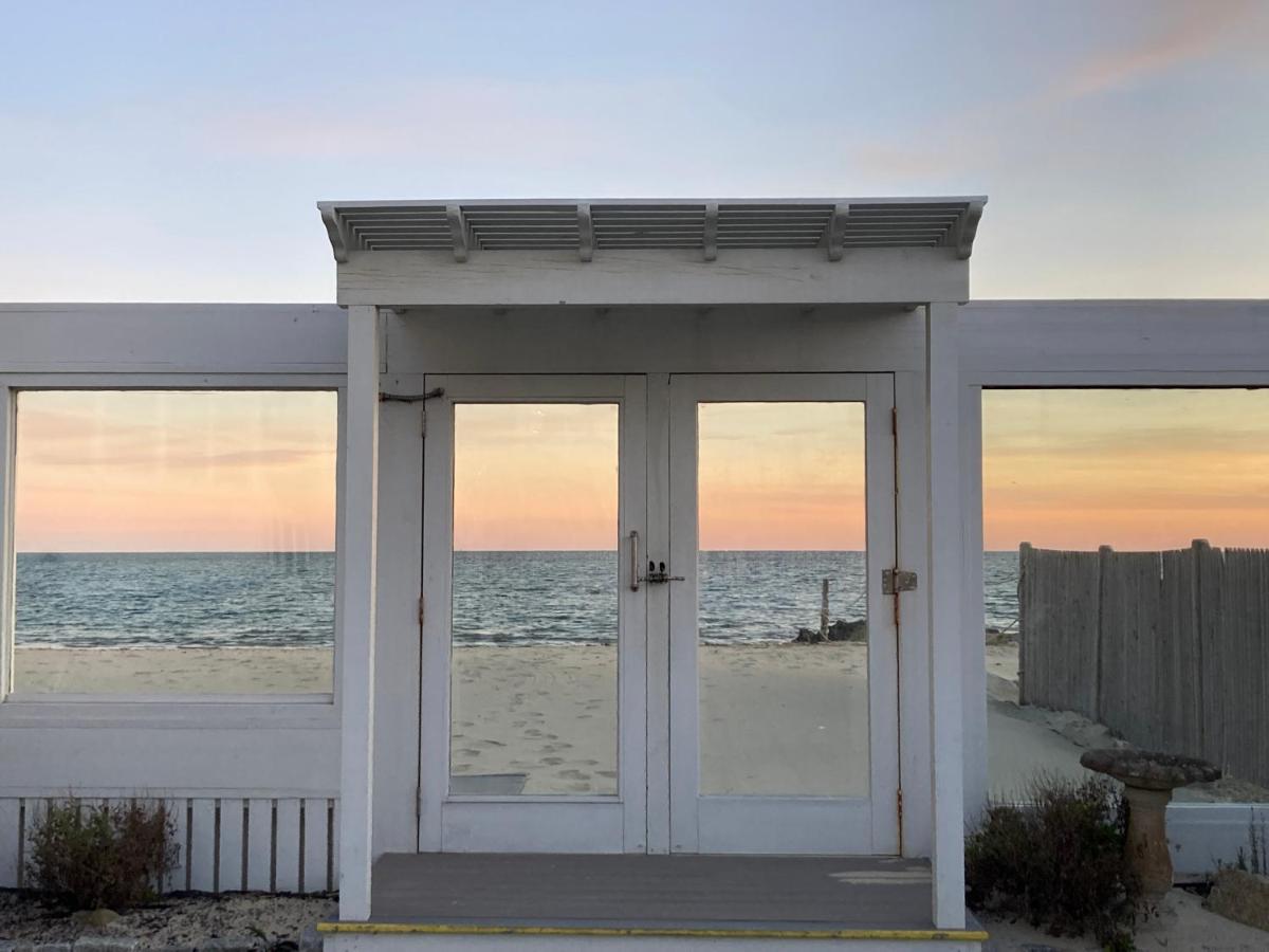 By The Sea Guests Bed & Breakfast And Suites เดนนิสพอร์ต ภายนอก รูปภาพ