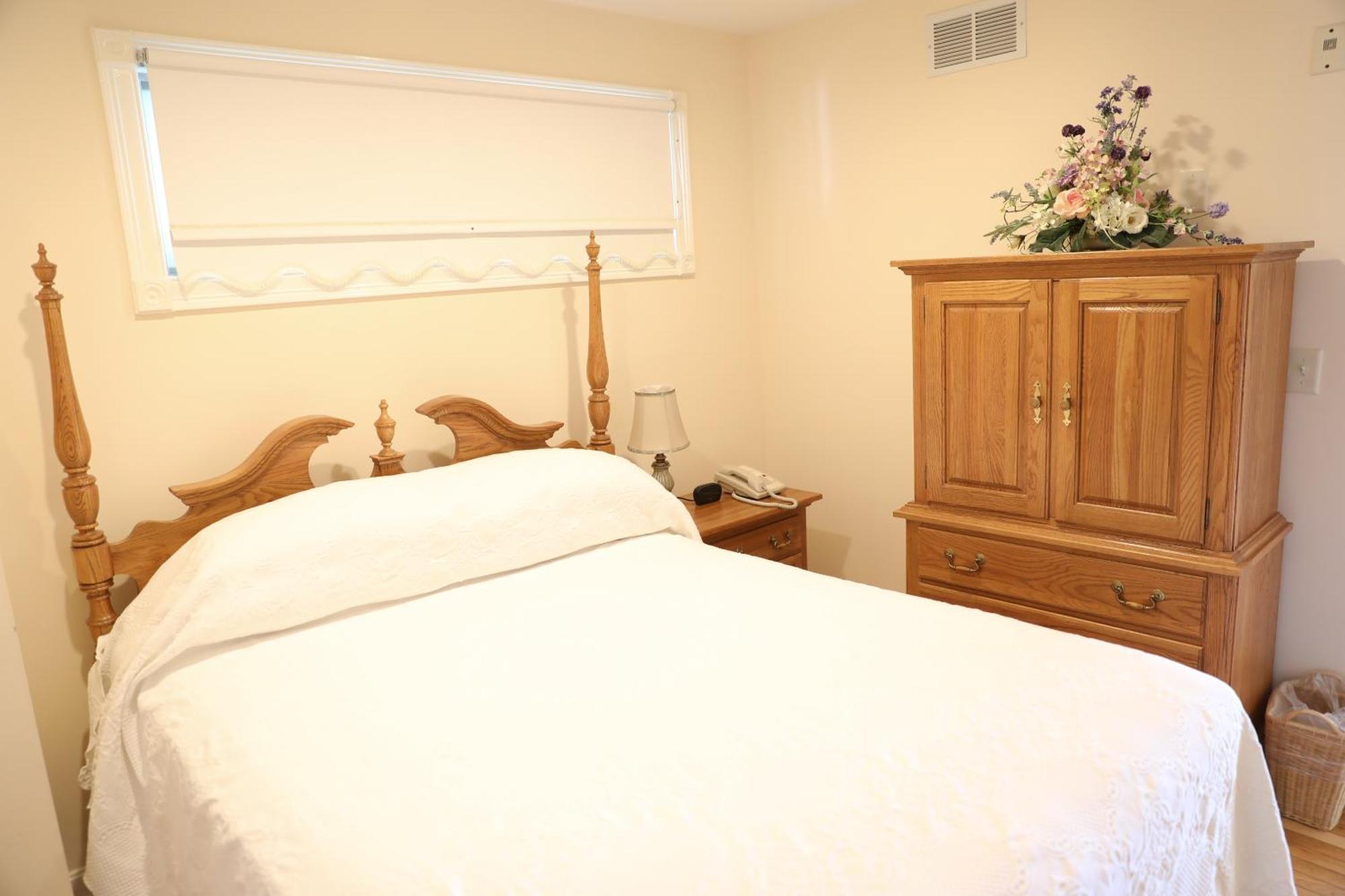 By The Sea Guests Bed & Breakfast And Suites เดนนิสพอร์ต ห้อง รูปภาพ